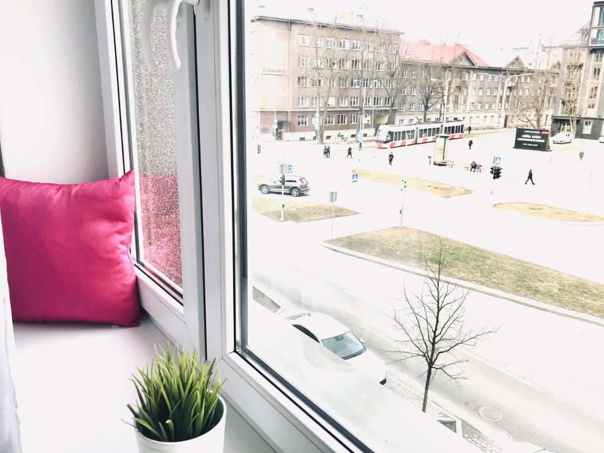 Cozy Central apartment, free parking Tallin Zewnętrze zdjęcie