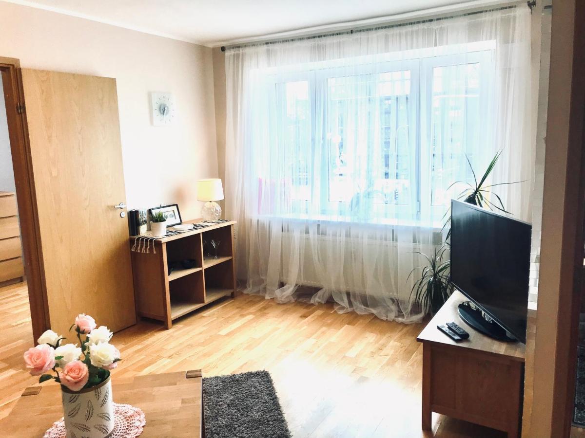Cozy Central apartment, free parking Tallin Zewnętrze zdjęcie